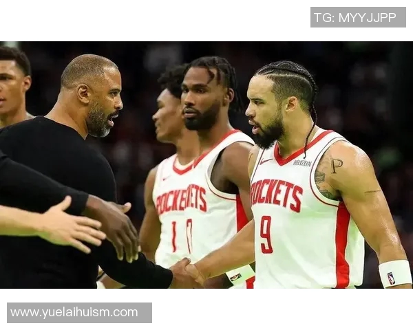 2018年火箭队与鹈鹕队精彩对决回顾及赛后分析