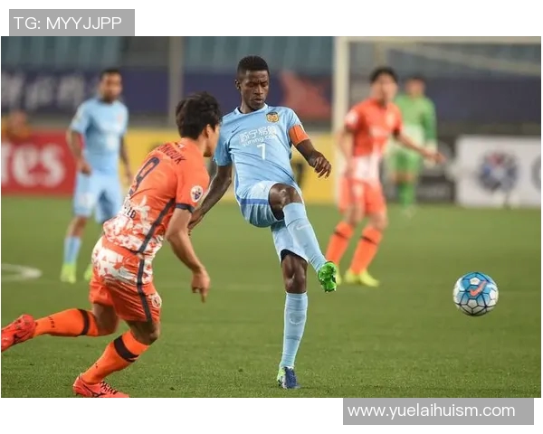 北全现代与济州联队的激烈对决展现足球魅力与战术智慧的巅峰较量 北全现代与济州联队的激烈对决展现足球魅力与战术智慧的巅峰较量